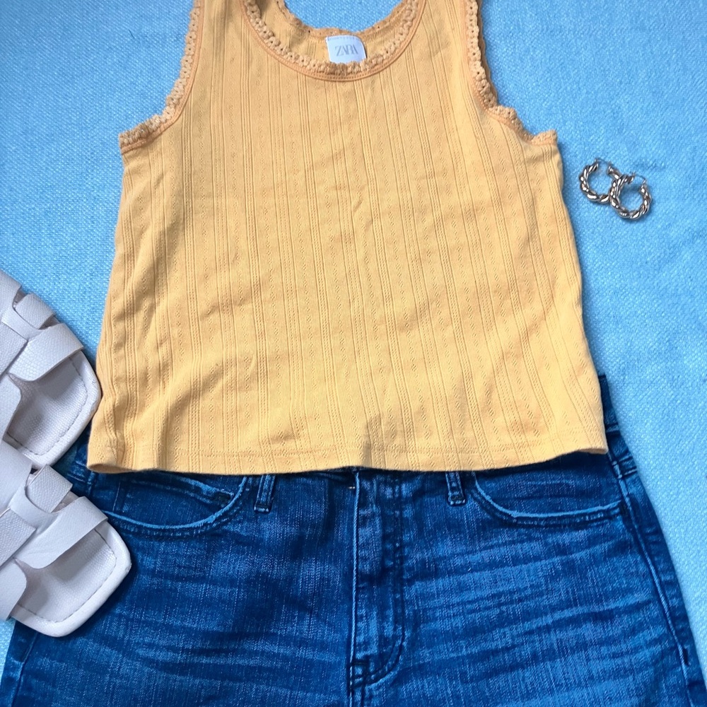 Abercrombie & Fitch Dark Blue Wash Denim Shorts